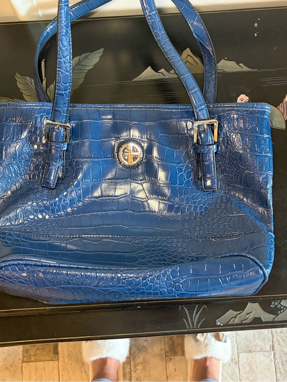 Giani Bernini Blue Croc-Textured Shoulder Tote - Picture 3 of 14